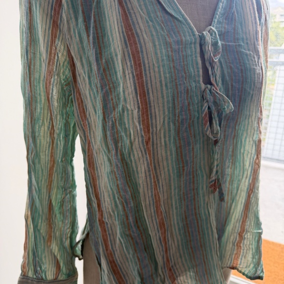 Rails Brielle Blouse in Seaview Stripe Size Small - Picture 3 of 8